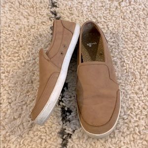 Sanuk Leather flats size 8
